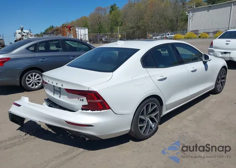 2019 Volvo S60 T6 Momentum из США, поврежденный, VIN 7JRA22TK4KG017483